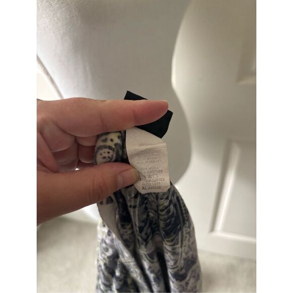 Y2K Daytrip Embellished Tshirt - Picture 6 of 8